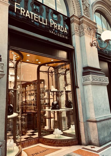 fratelli prada vs prada